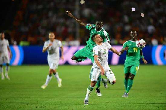 德国阿尔及利亚-德国阿尔及利亚任意球